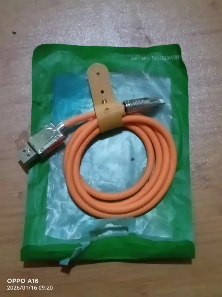 Kabel charger hp Iphone