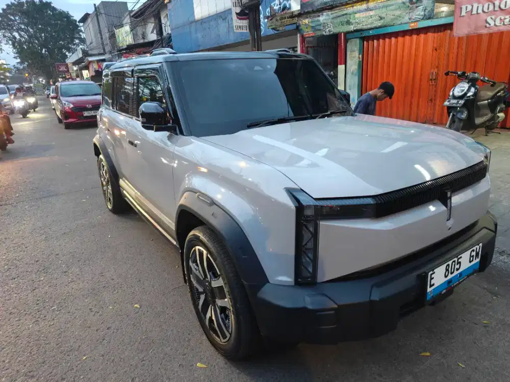 CHERRY J6 MULUS LIKE NEW IWD (VARIAN TERTINGGI)