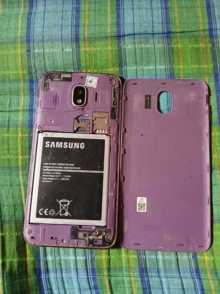 Jual hp samsung j4 prime lagi butuh duit mau sekolah.