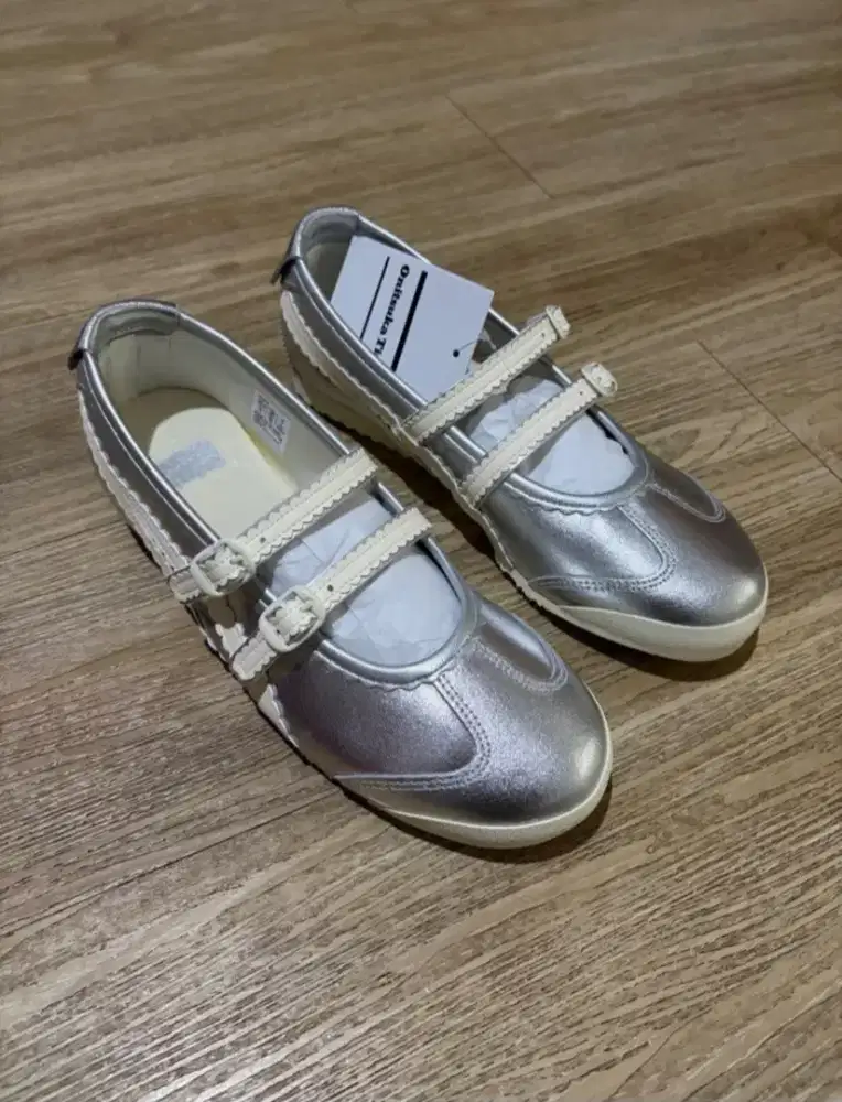 Onitsuka Tiger Mexico 66 TGRS Ballerina Silver