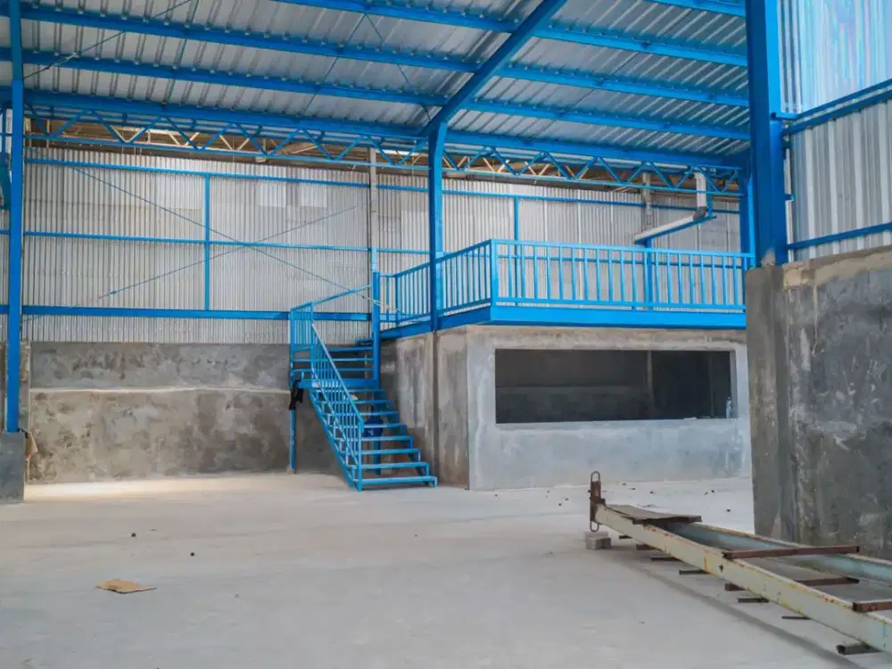 3 Gudang di Narogong Raya - Bangunan Baru, Lokasi Strategis