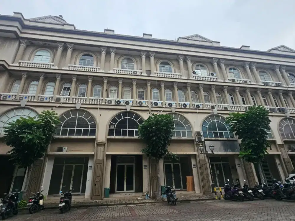 Dijual Ruko Sedayu Square unit Rapi ,siap pakai at Jakarta Barat