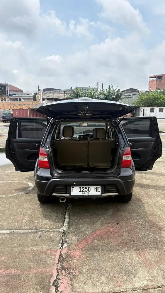 Nissan Grand livina 2009 Bensin