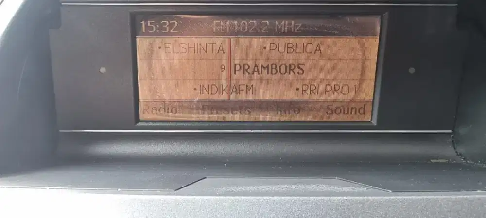 Perbaikan lcd head unit alphard / mercy buram