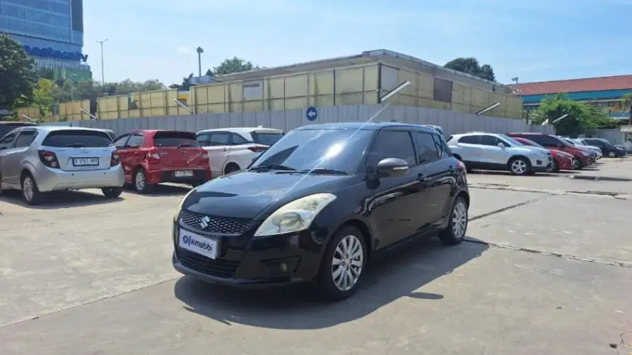 DP MURAH - Suzuki Swift 1.4 GX Bensin-AT 2013 Hitam