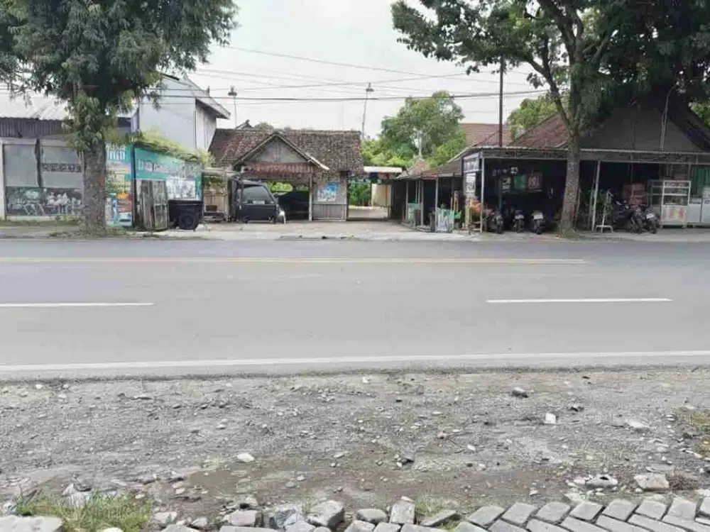 Tanah Supertrategis Tepi Jln Ramai Dekat Hotel Alana Colomadu