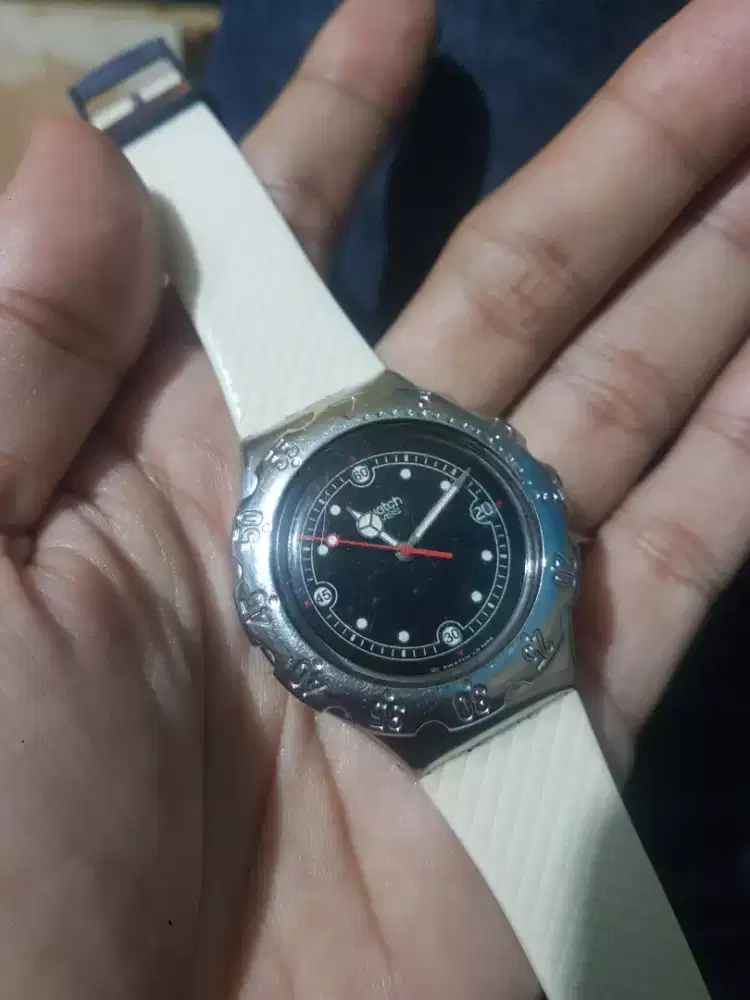 jam tangan swatch original.