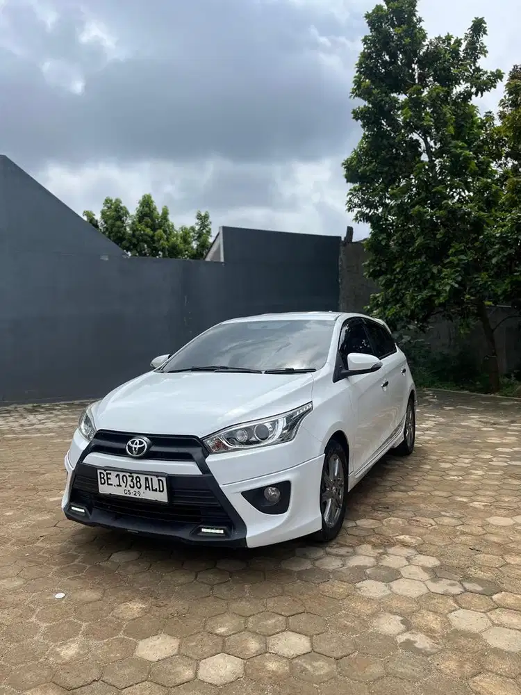 Toyota Yaris S TRD Matic 2015