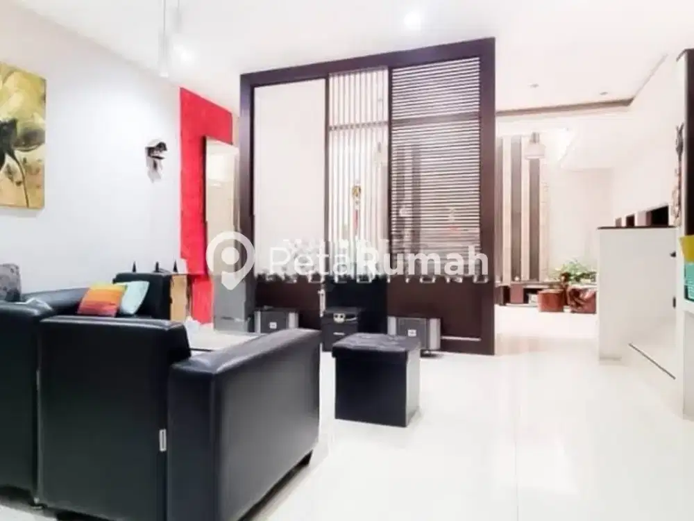 DIJUAL VILLA LUX KOMPLEK CEMARA ASRI (DEWI NATALIA)