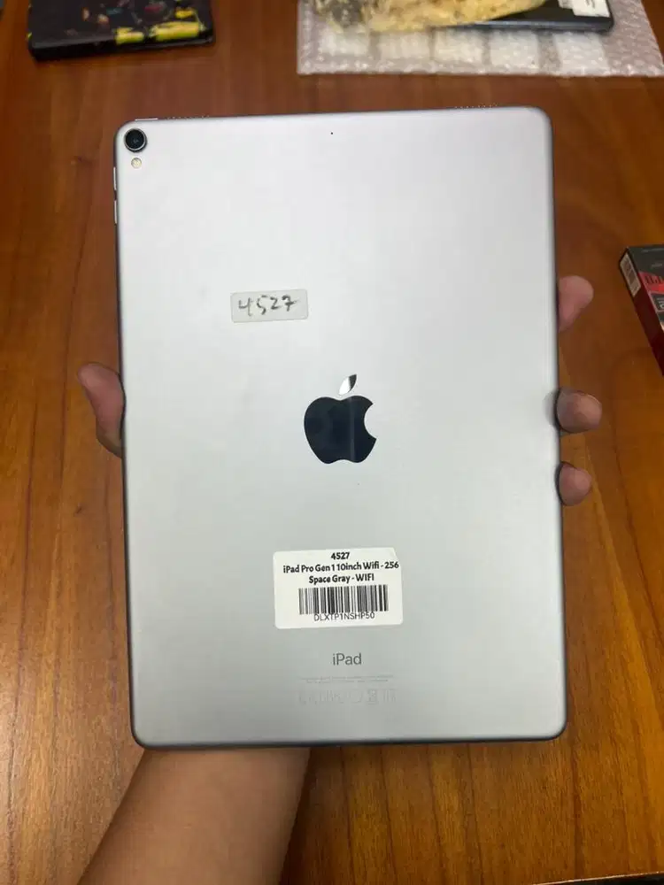 iPad pro gen 1 (10inch) 256gb wifi
