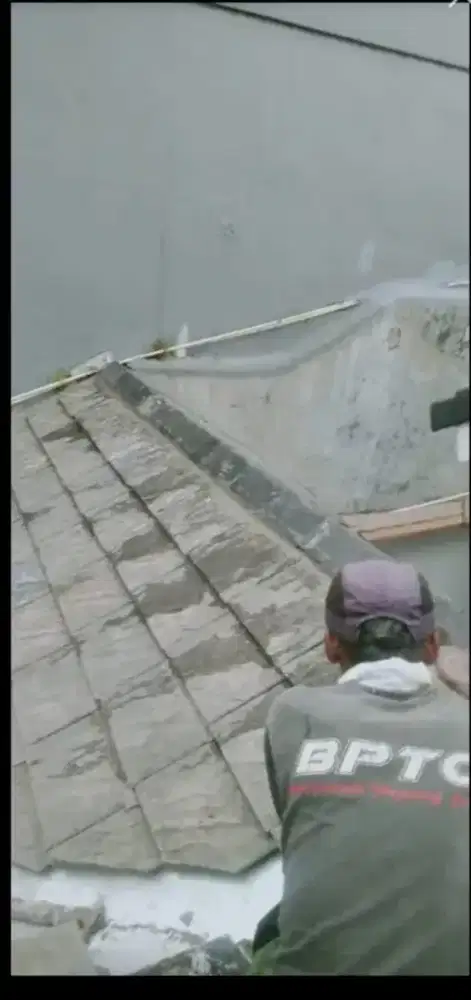 Jasa perbaikan atap bocor, talang air, dan dak rembes