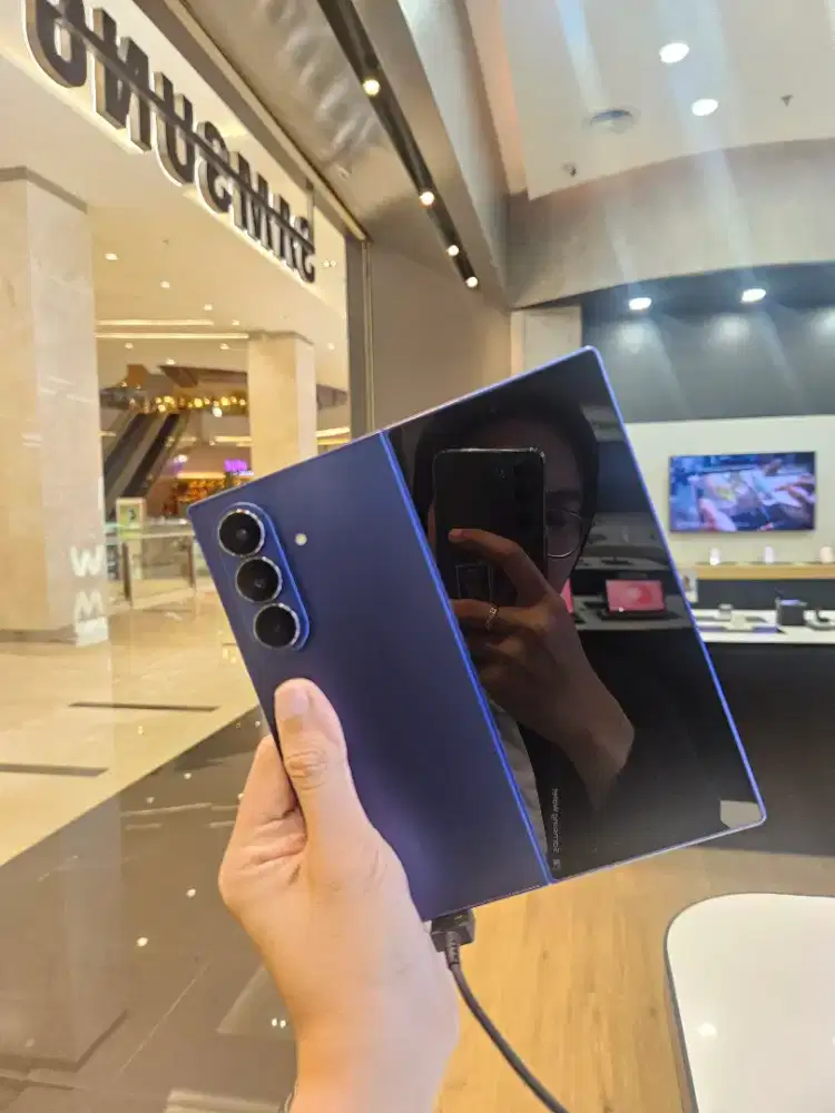 SAMSUNG ZFOLD 7 FREE BUDS 3FE