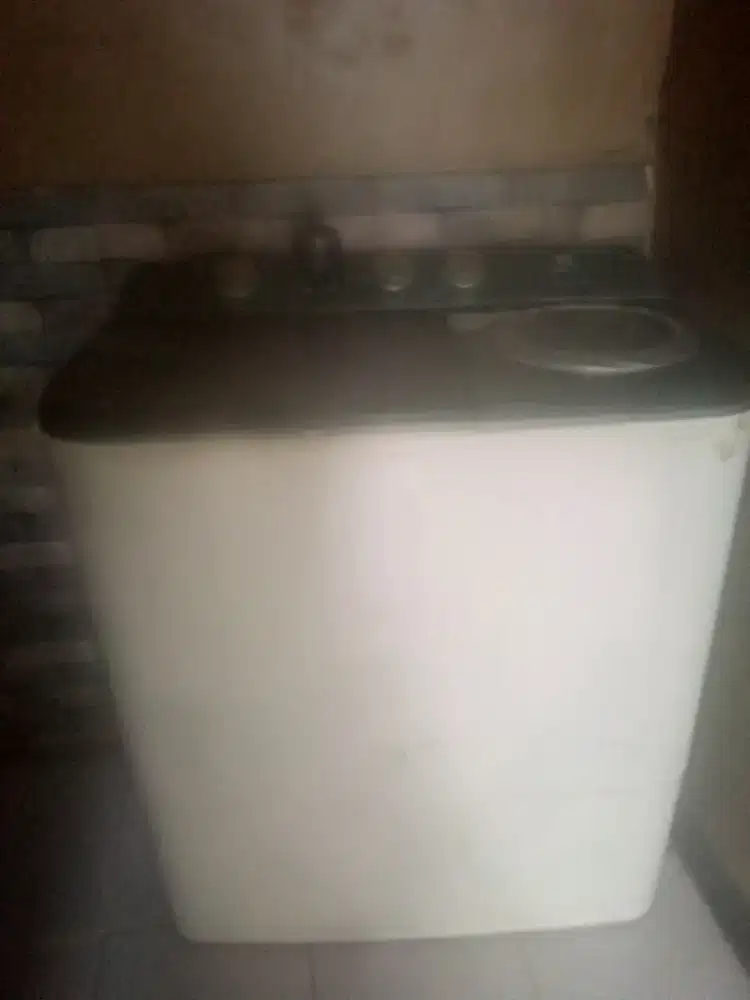 Jual mesin cuci eletrolux 10kg