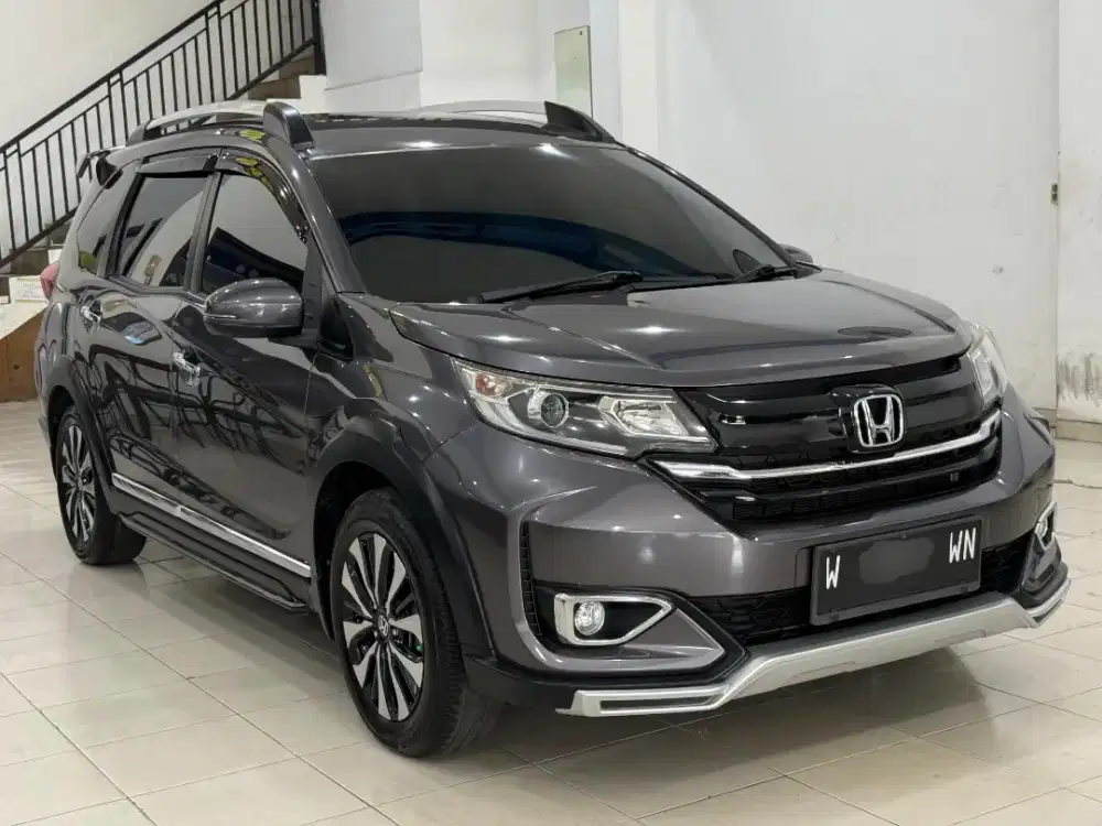 BRV E PRESTIGE MATIC 2021 KM LOW