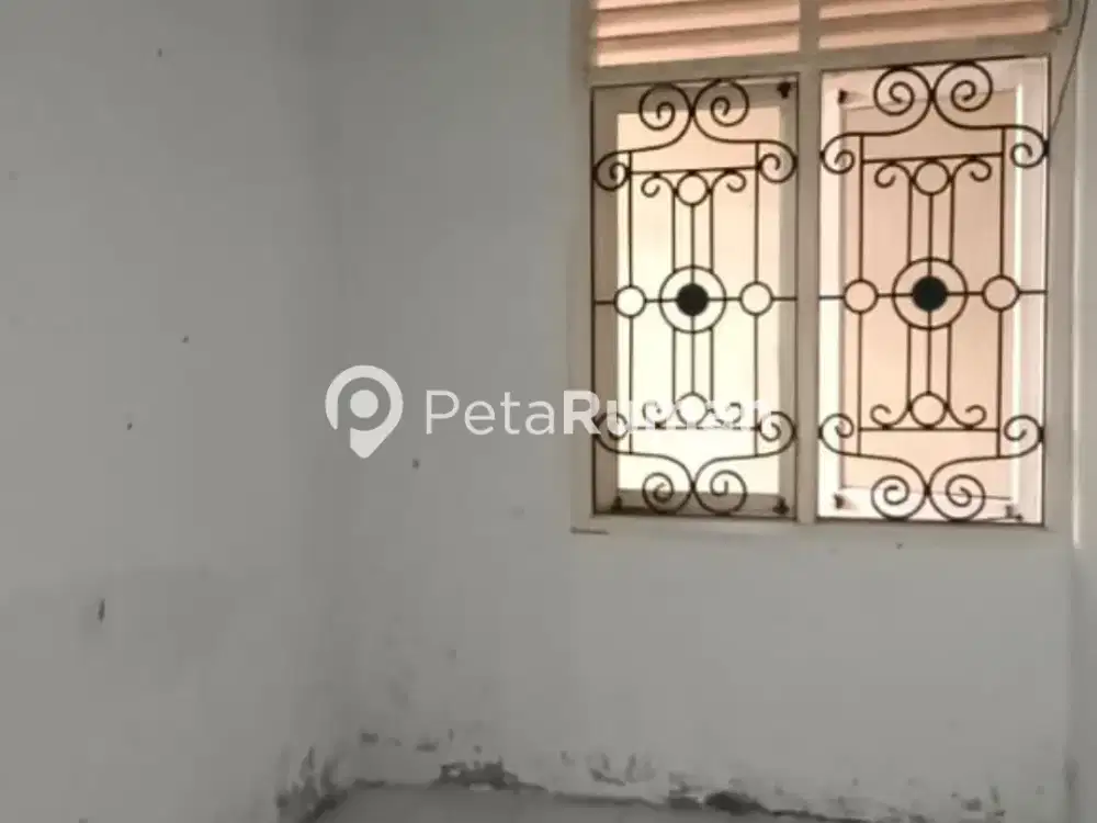 DIJUAL VILLA JALAN METAL RAYA KOMPLEK CEMARA HIJAU - DAERAH KRAKATAU