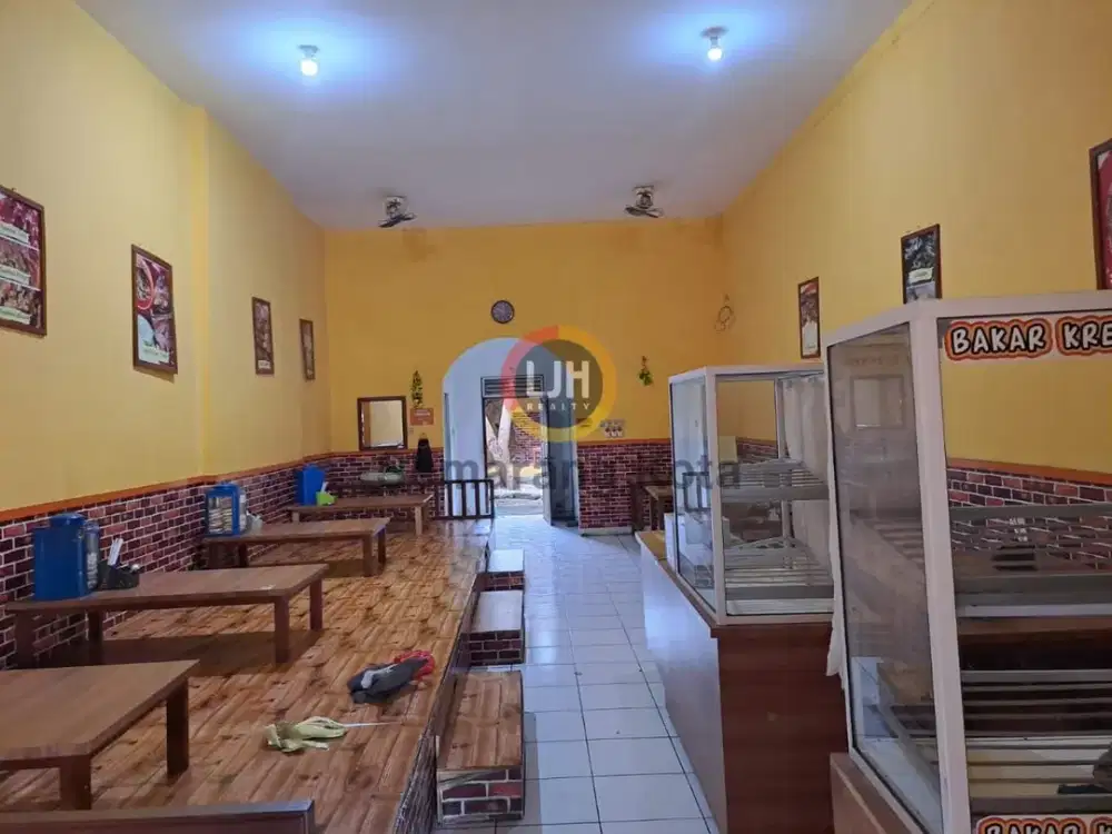 Ruko Bagus di Jalan Tambra