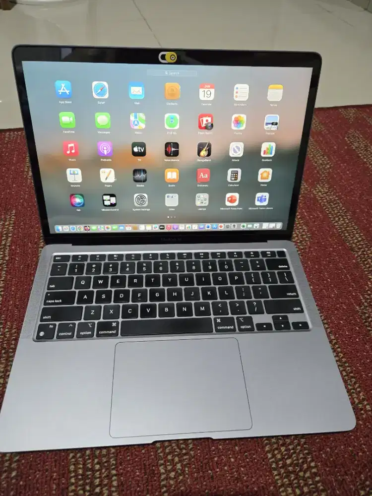 Macbook Air M1 8/256