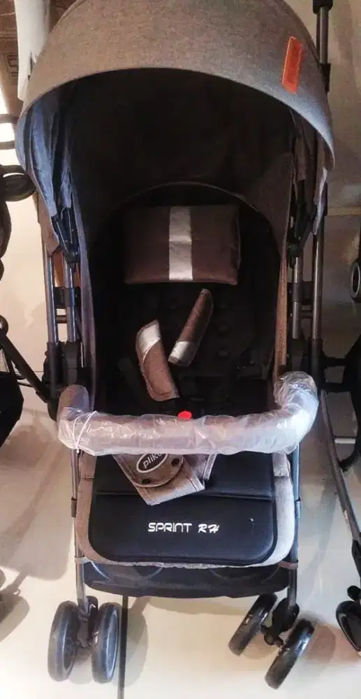 Jual kereta dorong bayi, kondisi baru, gress