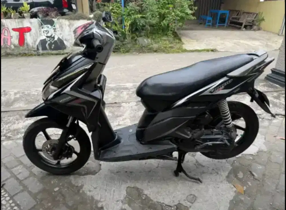 Vario techno tahun 2011 plat AB Sleman