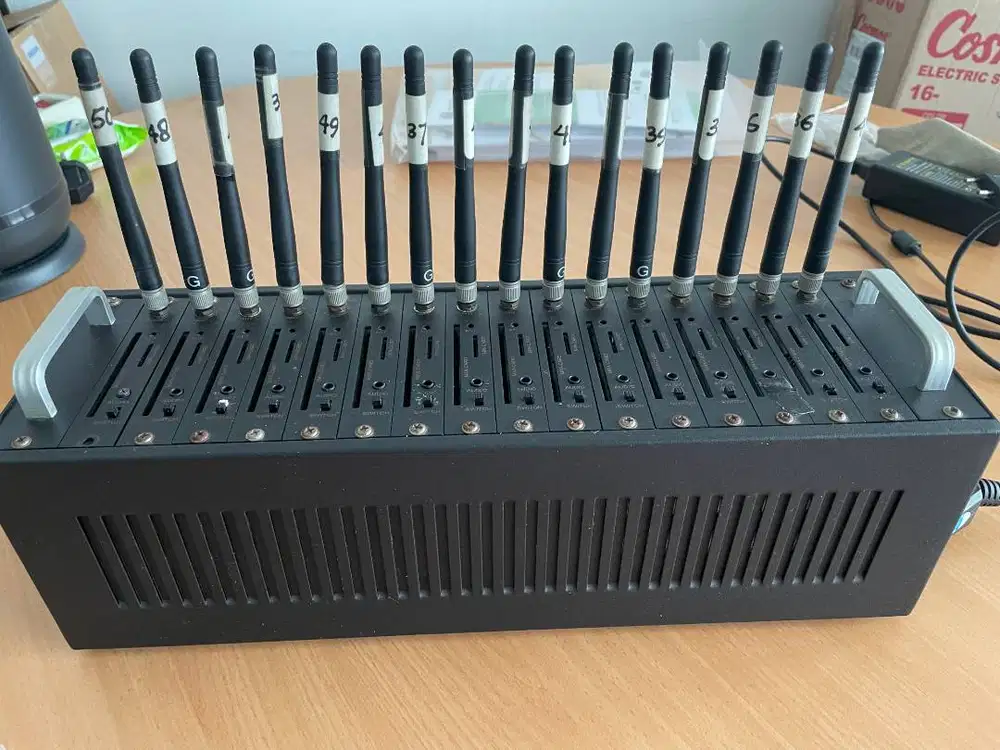 Q16 GSM Modem Pool / SMS Modem 16 Port – QP-169