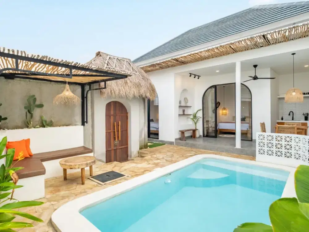 MEDITERRANEAN VILLA STYLE IN UNGASAN