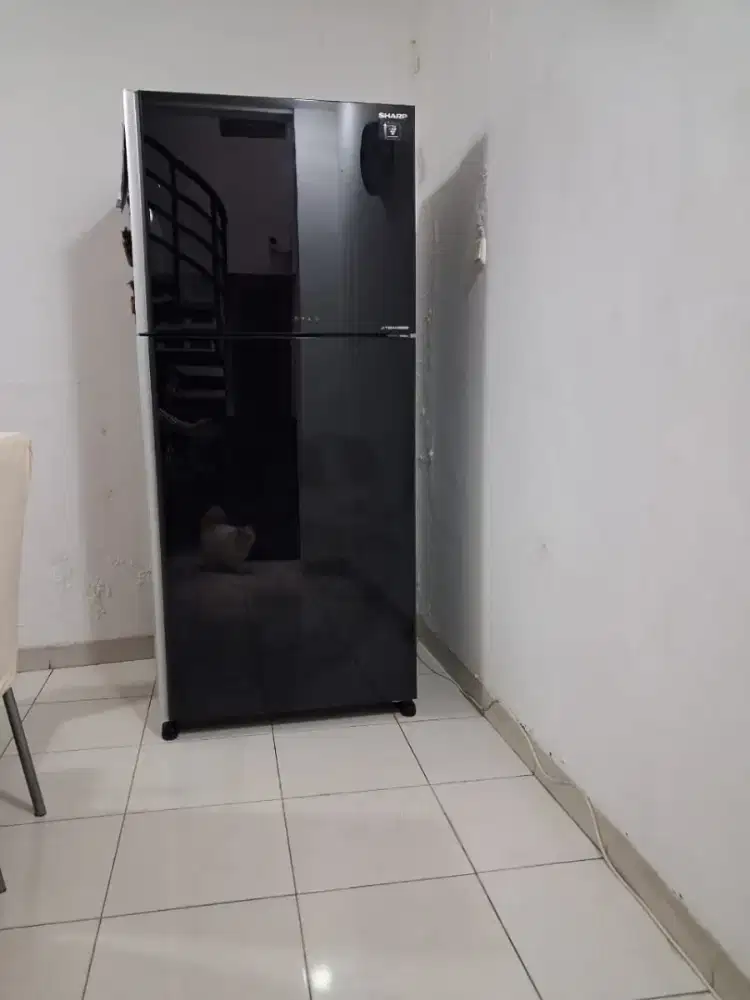 Dijual Kulkas Sharp SJ-IG863PG-BK (2nd)