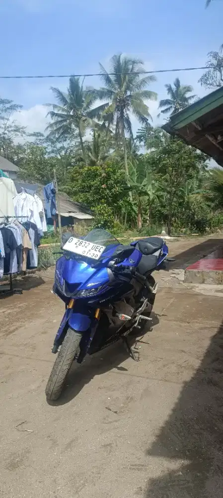 Di jual motor r15