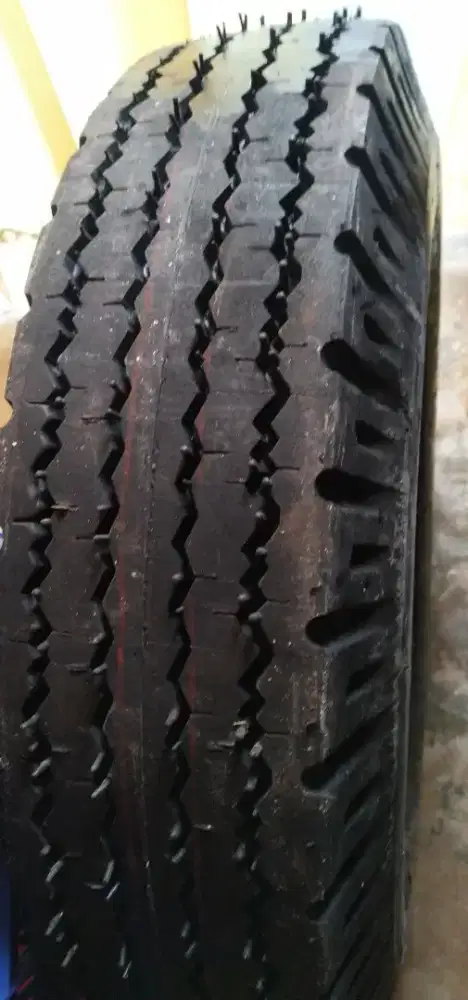 Ban vulkanisir ring750-16