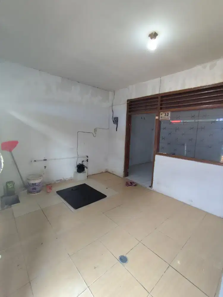 Disewakan Rumah (12x5m) Jl. Melati indah II no. 32, Kapuk, Cengkareng