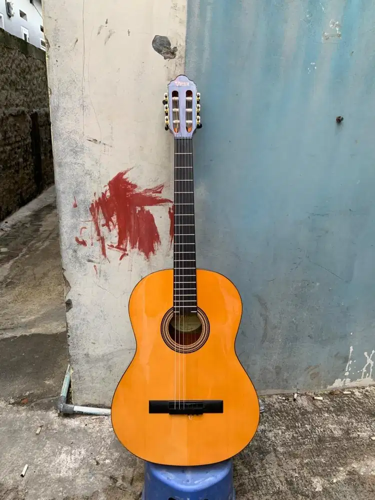 Gitar classic Valencia