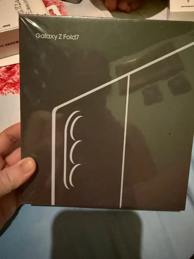 Samsung Z FOLD 7 silver 256gb baru