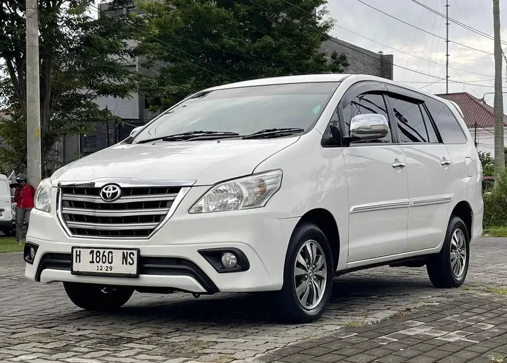 All new Grand Innova 2.5 G AT 2015 Antik!