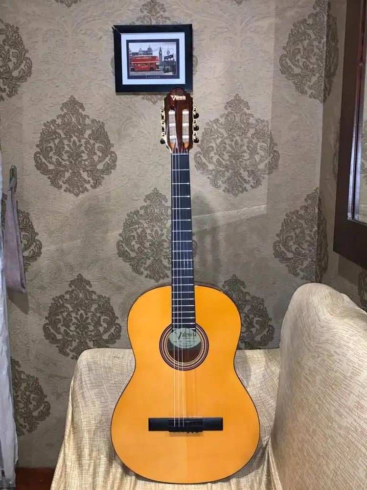 Gitar classic Valencia