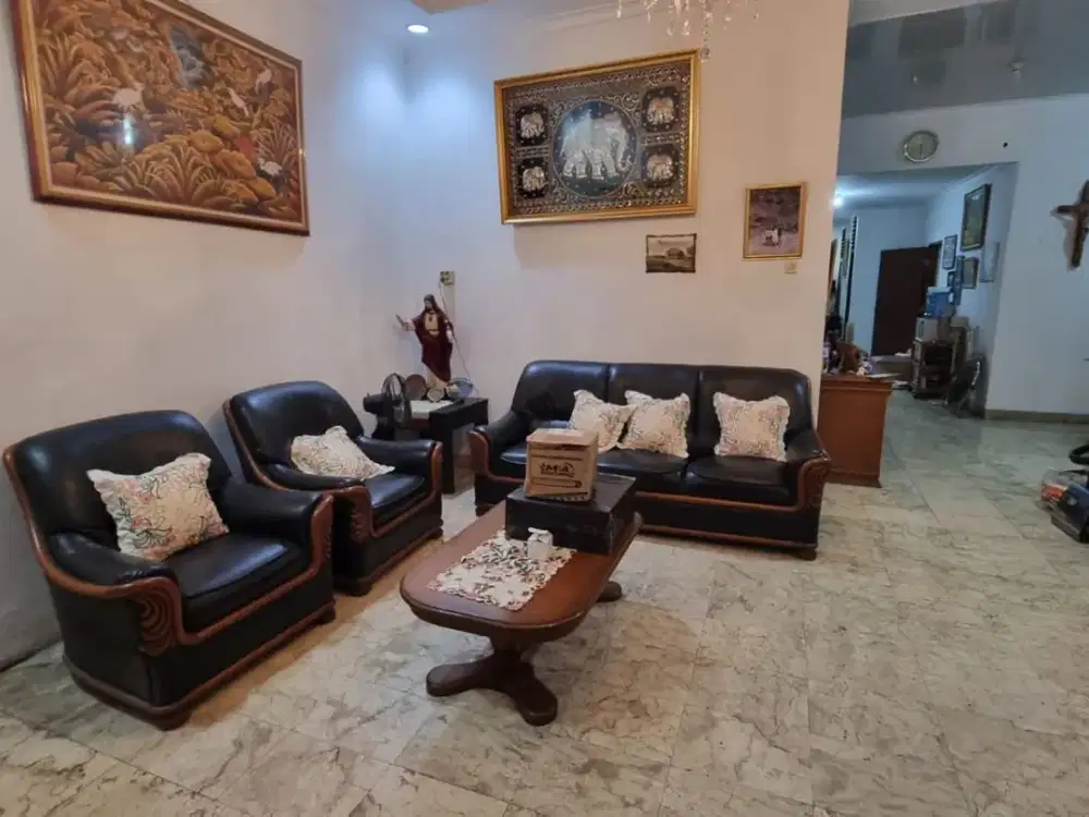 Rumah 1.5 Lantai di Cipinang Indah 1 - Lokasi Strategis!