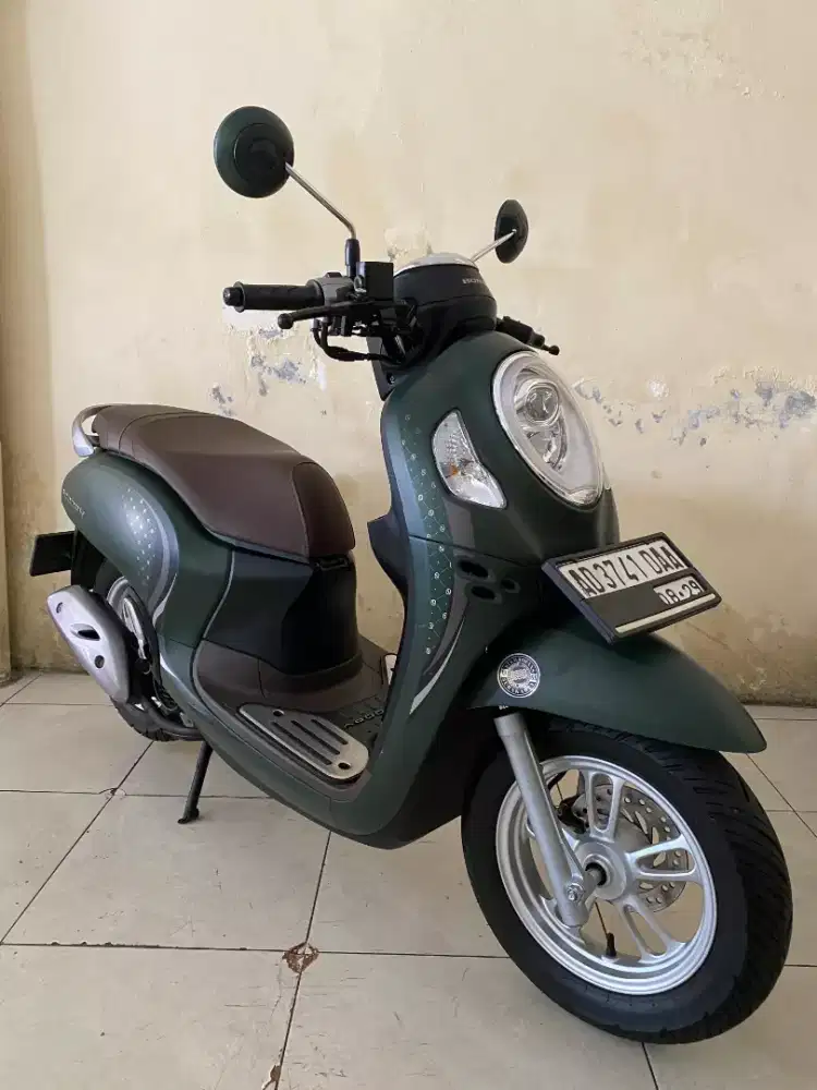 Scoopy prestige 2024