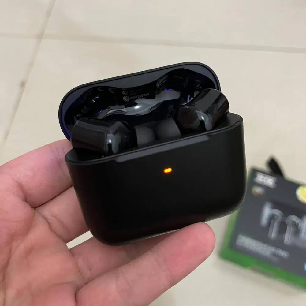 Razer Hammerhead Pro HyperSpeed - True Wireless Gaming Earbuds