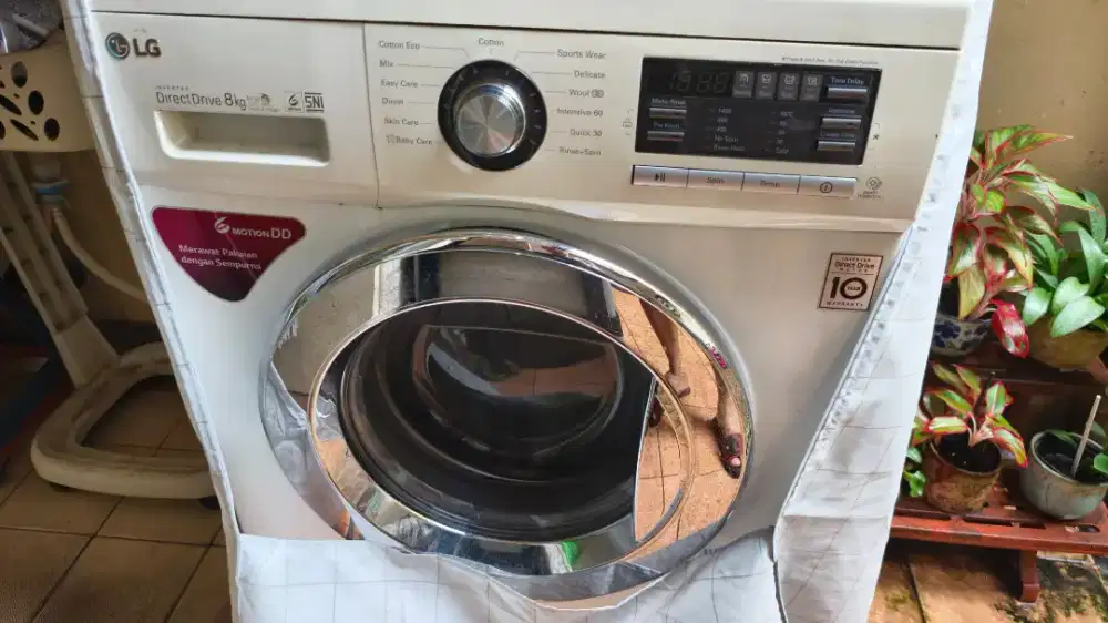 Mesin Cuci LG front loading