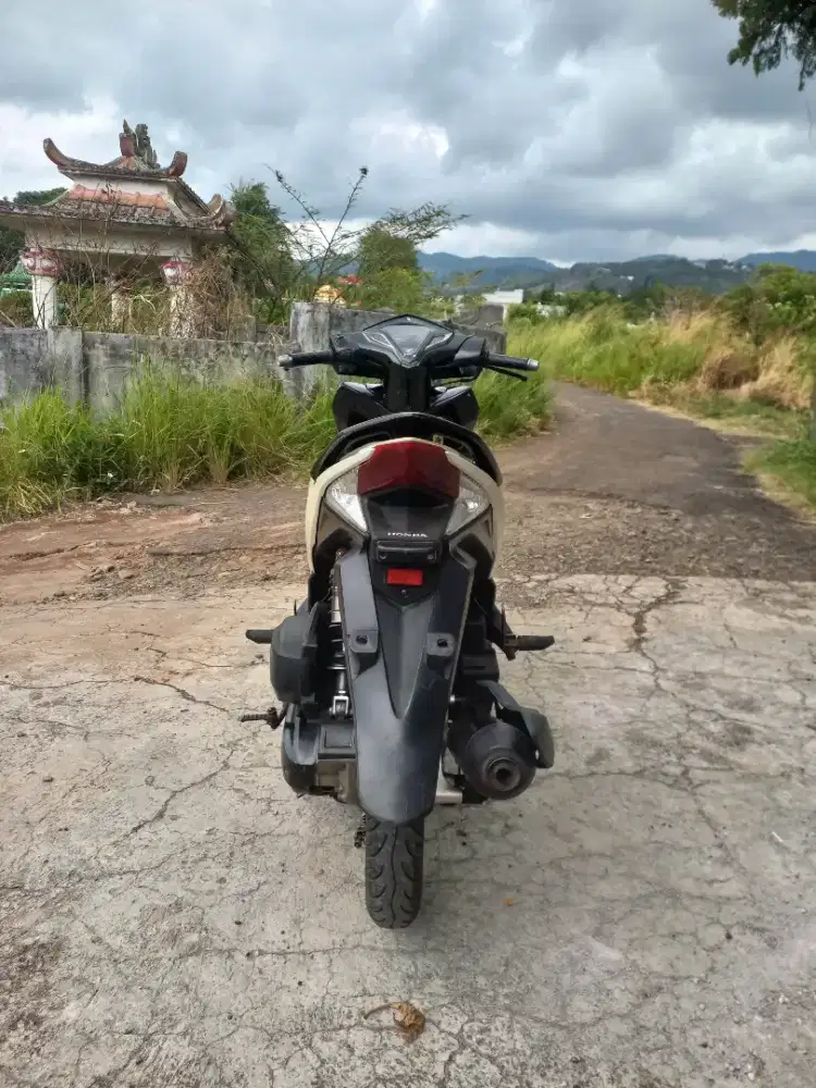 Honda vario 2012 kzr