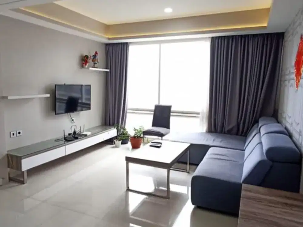 Disewa Fully Furnished 130jt perTahun, Corner Unit, Taman Anggrek Condominium
