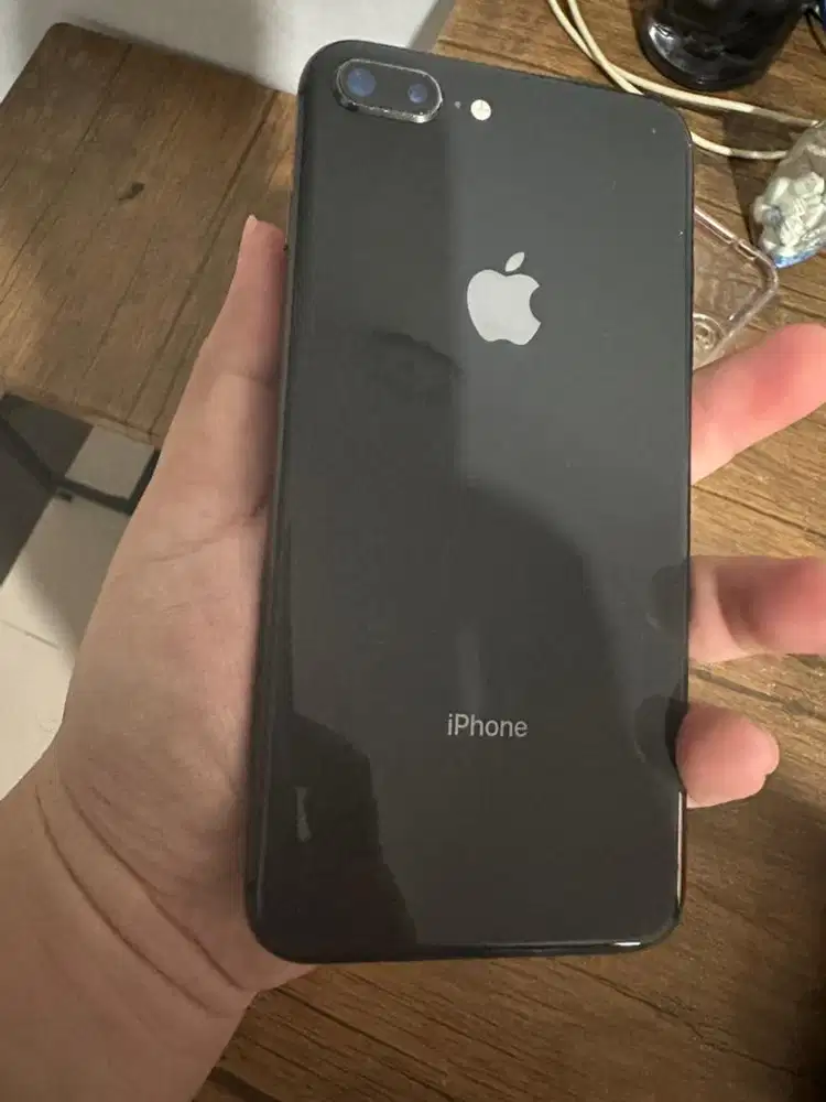 Jual iphone 8+ 256 gb