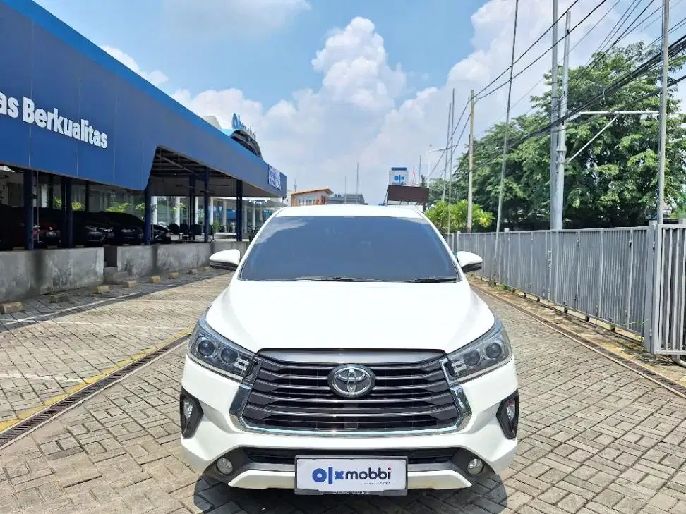 DP MURAH Toyota Kijang Innova 2.0 G Bensin-AT 2022  C4BWT