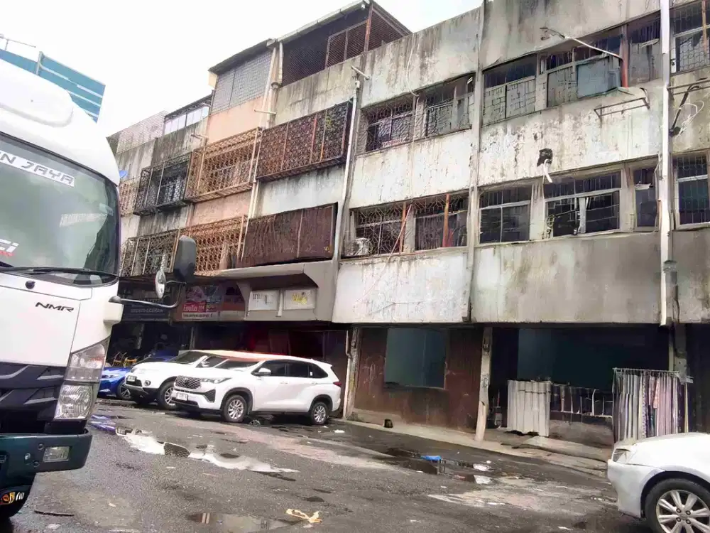 RUKO TEXTILE DI KAWASAN BISNIS TANAH ABANG 3.5 LANTAI FREE LIFT BARANG YANG BARU