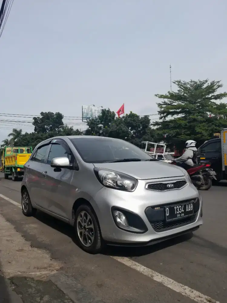 PICANTO SE 1.2 MANUAL 2013