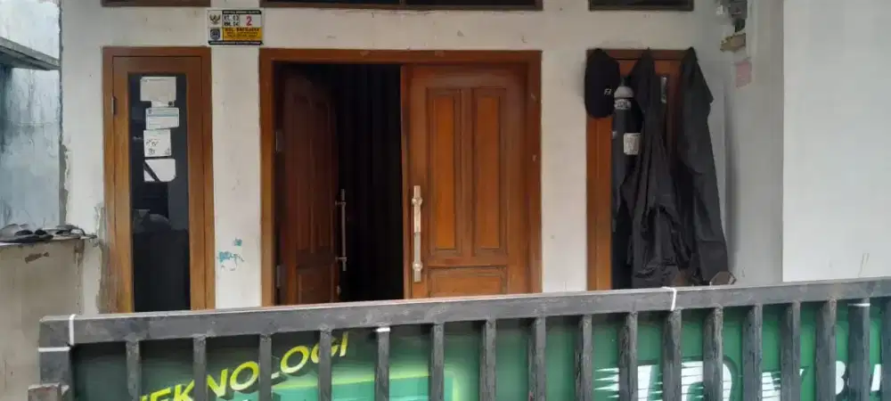 Di jual rumah dengan lokasi strategis