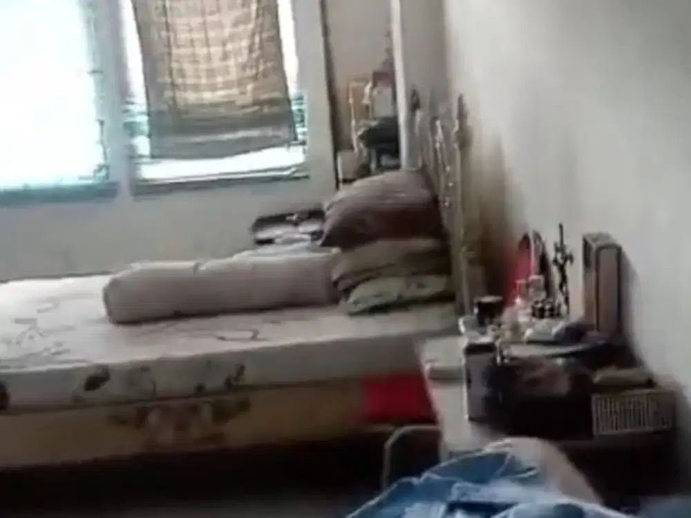 Dijual RUKO TOL BOLEVARD Blok G No 8 - BSD Lokasi hadap jalan raya Ramai 24 jam  Parkir luas