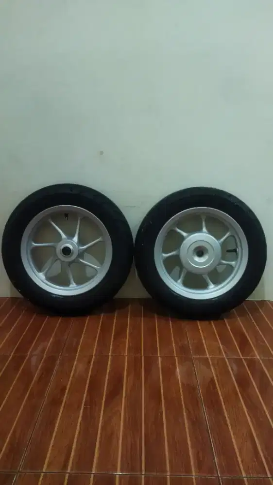 Velg racing original scoopy donat ring 12