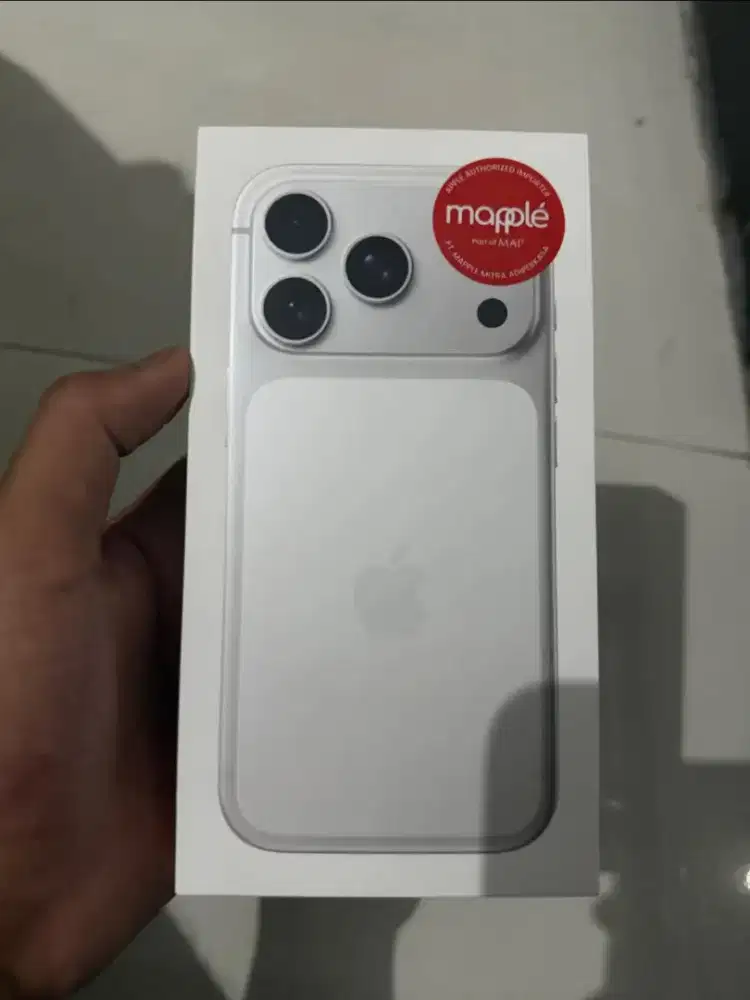 Iphone 17 pro 256 silver