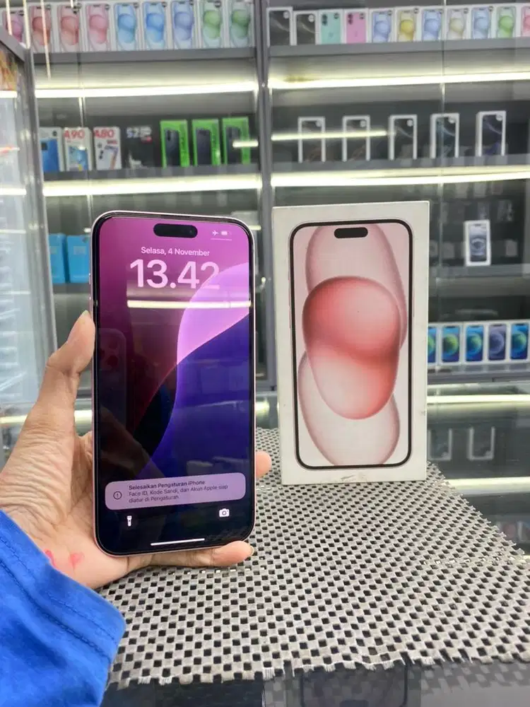 iPhone 15 256Gb fullset, ex garansi resmi/iBox