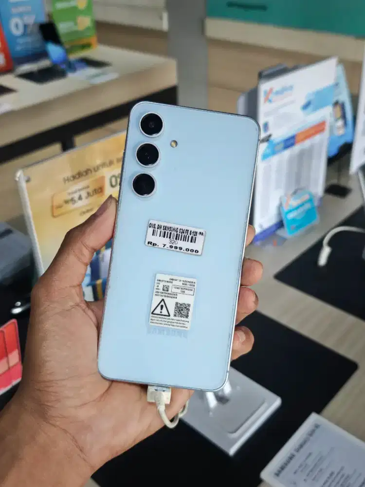 Samsung Galaxy S24Fe 8/512 Garansi Resmi Atlantis Dahsyat