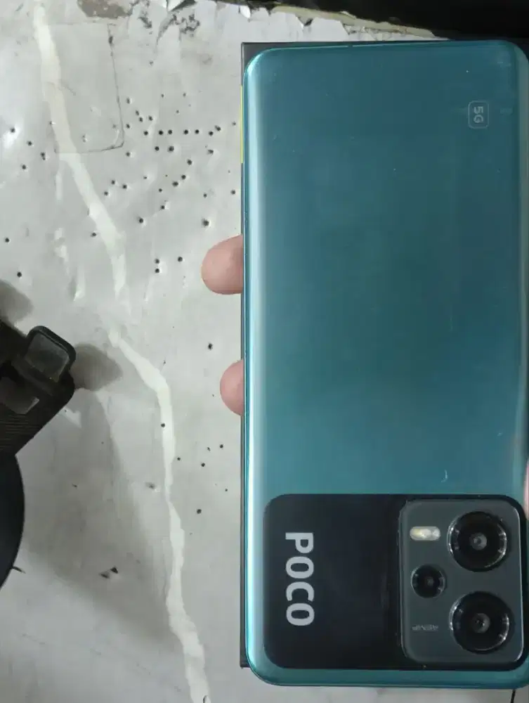 Xiaomi Poco X5 6+6/128 5G Resmi msih bgus lecet pemakean TT masuk